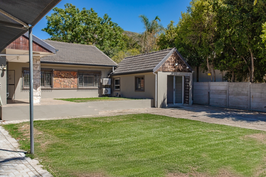 3 Bedroom Property for Sale in Vrykyk Western Cape